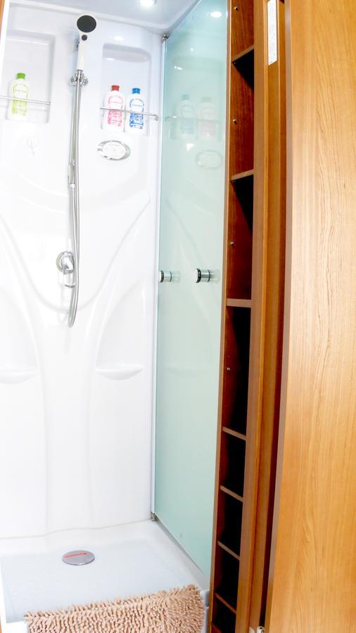 Poshtel Osaka 240 Apartman Kültér fotó